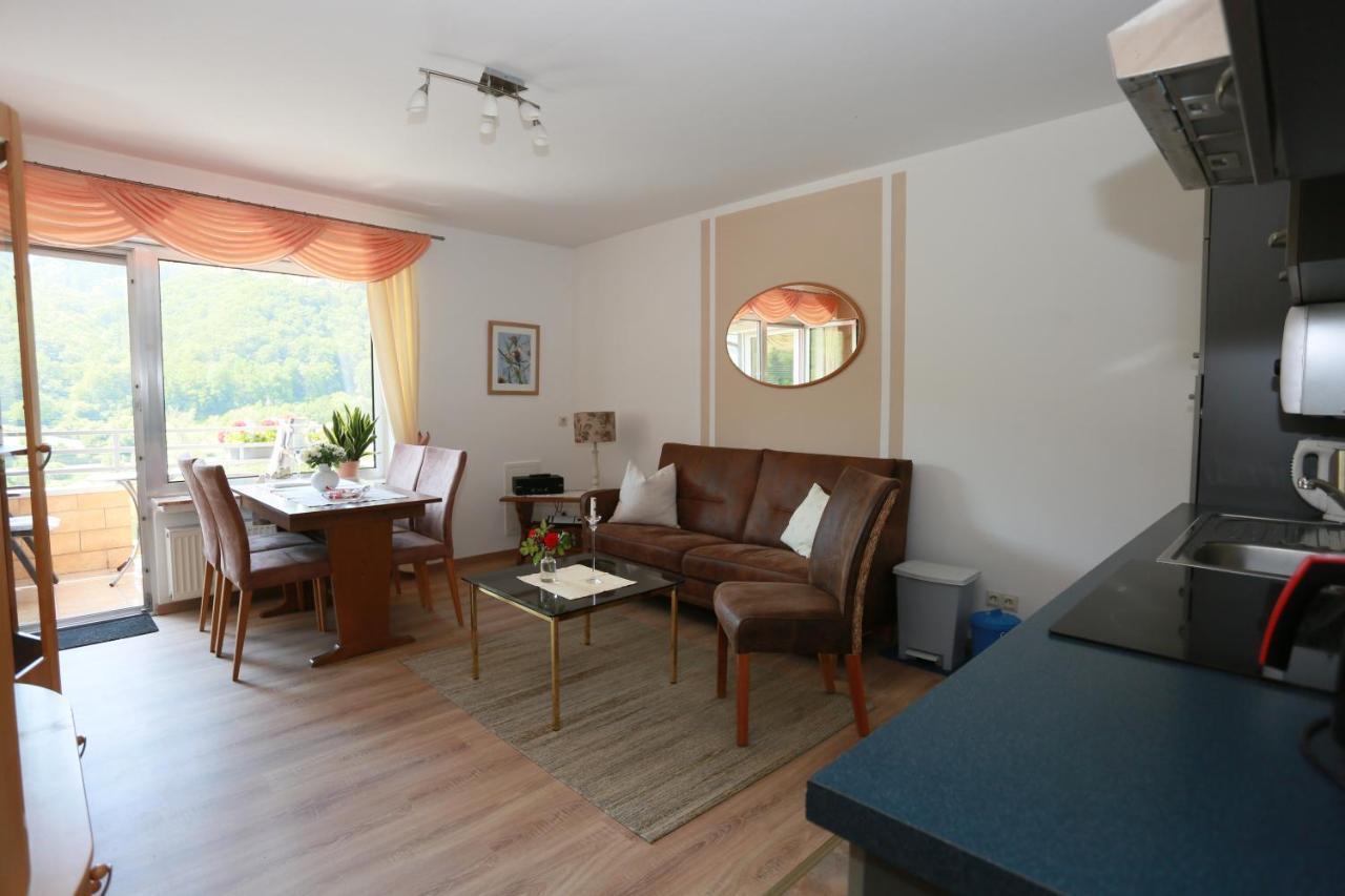 Ferienwohnung Moselblick-Stein Valwig Exteriér fotografie
